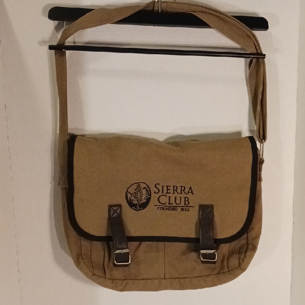 Sierra Club Satchel Belt Clasps Nice Storage Unisex